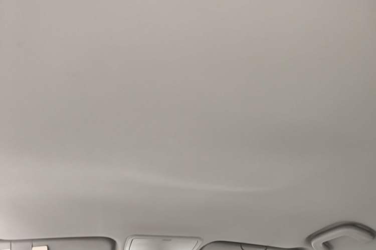 Used Geely Auto Classic Emgrand 2013 Sedan 1.8L Manual Entry-Level CNG Model Headliner