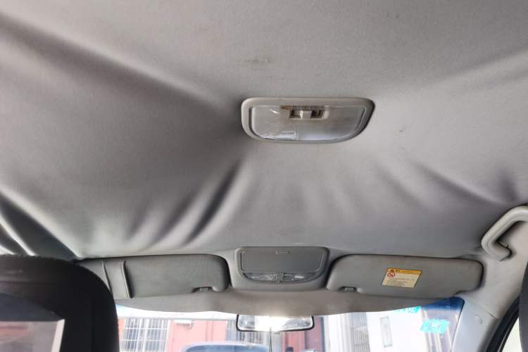 Used Geely Auto Classic Emgrand 2013 Hatchback 1.5L Manual Entry-Level Model Headliner