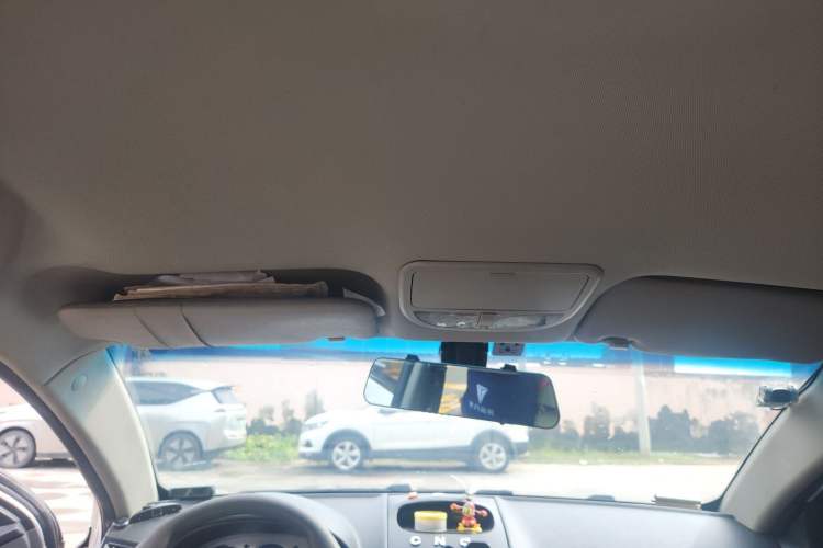 Used Geely Auto Classic Emgrand 2013 Sedan 1.8L Manual Elite Model Headliner