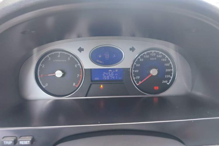 Used Geely Auto Classic Emgrand 2013 Hatchback 1.5L Manual Entry-Level Model Instrument Cluster