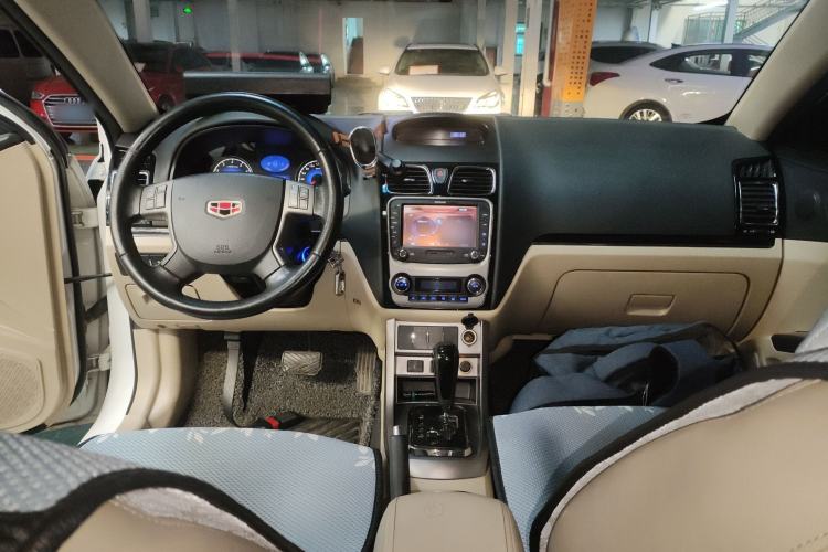 Used Geely Auto Classic Emgrand 2013 Sedan 1.8L CVT Prestige Model Interior 2
