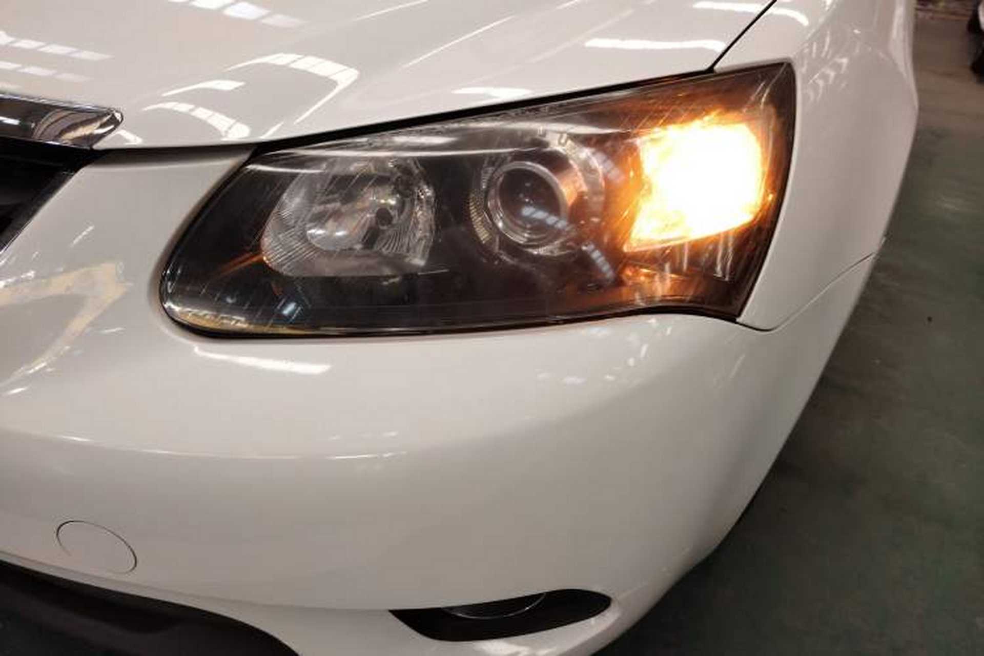 Used Geely Auto Classic Emgrand 2013 Hatchback 1.8L CVT Elite Model Left Front Headlight