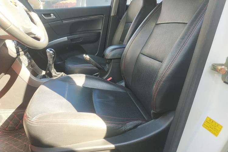Used Geely Auto Classic Emgrand 2013 Hatchback 1.5L Manual Luxury Model Left Front Seat