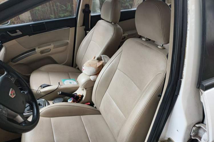 Used Geely Auto Classic Emgrand 2013 Sedan 1.8L CVT Elite Model Left Front Seat