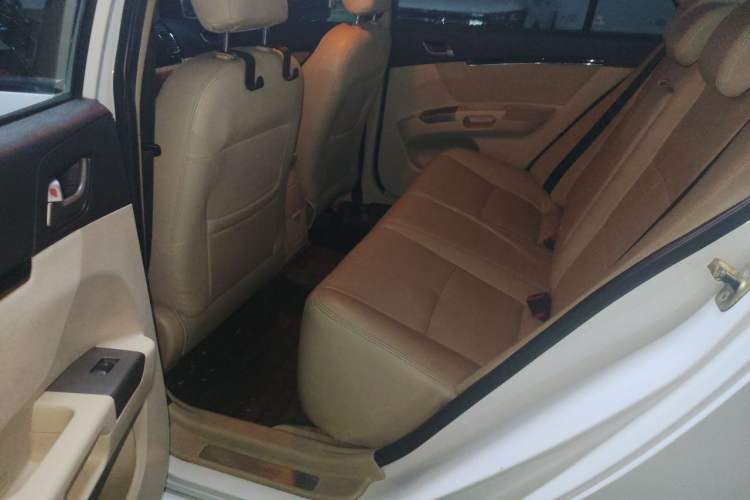 Used Geely Auto Classic Emgrand 2013 Sedan 1.8L CVT Elite Model Left Rear Seat