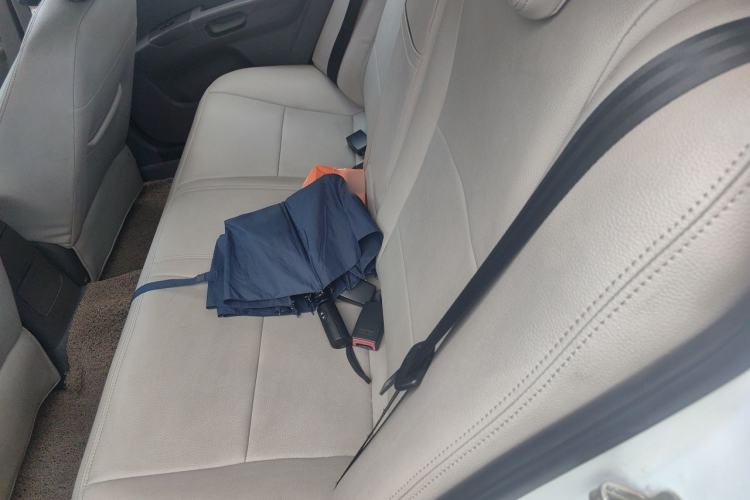 Used Geely Auto Classic Emgrand 2013 Hatchback 1.5L Manual Entry-Level Model Left Rear Seat
