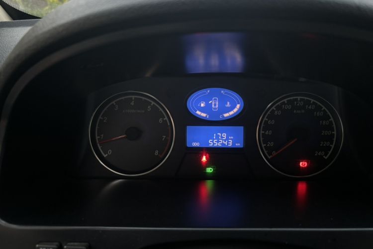 Used Geely Auto Classic Emgrand 2013 Sedan 1.8L Manual Elite Model Odometer Close Up