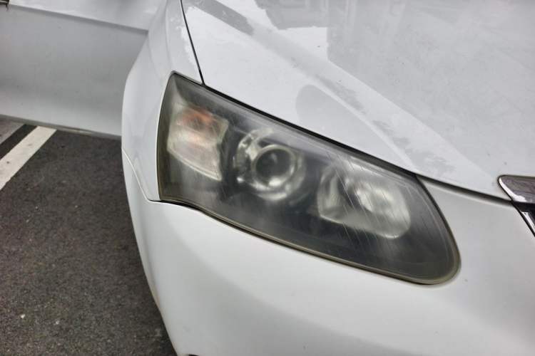 Used Geely Auto Classic Emgrand 2013 Hatchback 1.5L Manual Elite Model Right Front Headlight