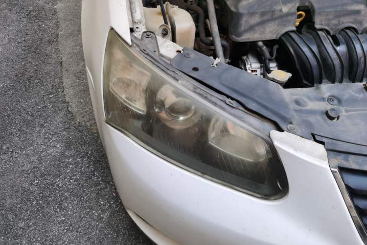 Used Geely Auto Classic Emgrand 2013 Hatchback 1.5L Manual Entry-Level Model Right Front Headlight