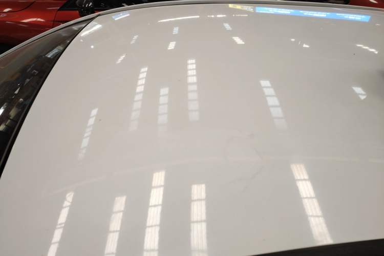 Used Geely Auto Classic Emgrand 2013 Hatchback 1.8L CVT Elite Model Roof