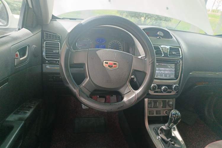 Used Geely Auto Classic Emgrand 2013 Hatchback 1.5L Manual Entry-Level Model Steering Wheel