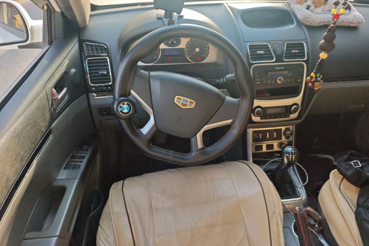 Used Geely Auto Classic Emgrand 2013 Sedan 1.8L Manual Entry-Level CNG Model Steering Wheel