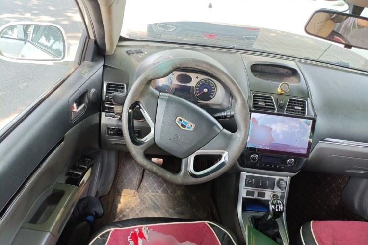 Used Geely Auto Classic Emgrand 2013 Sedan 1.8L CNG Manual Classic Comfort Model Steering Wheel