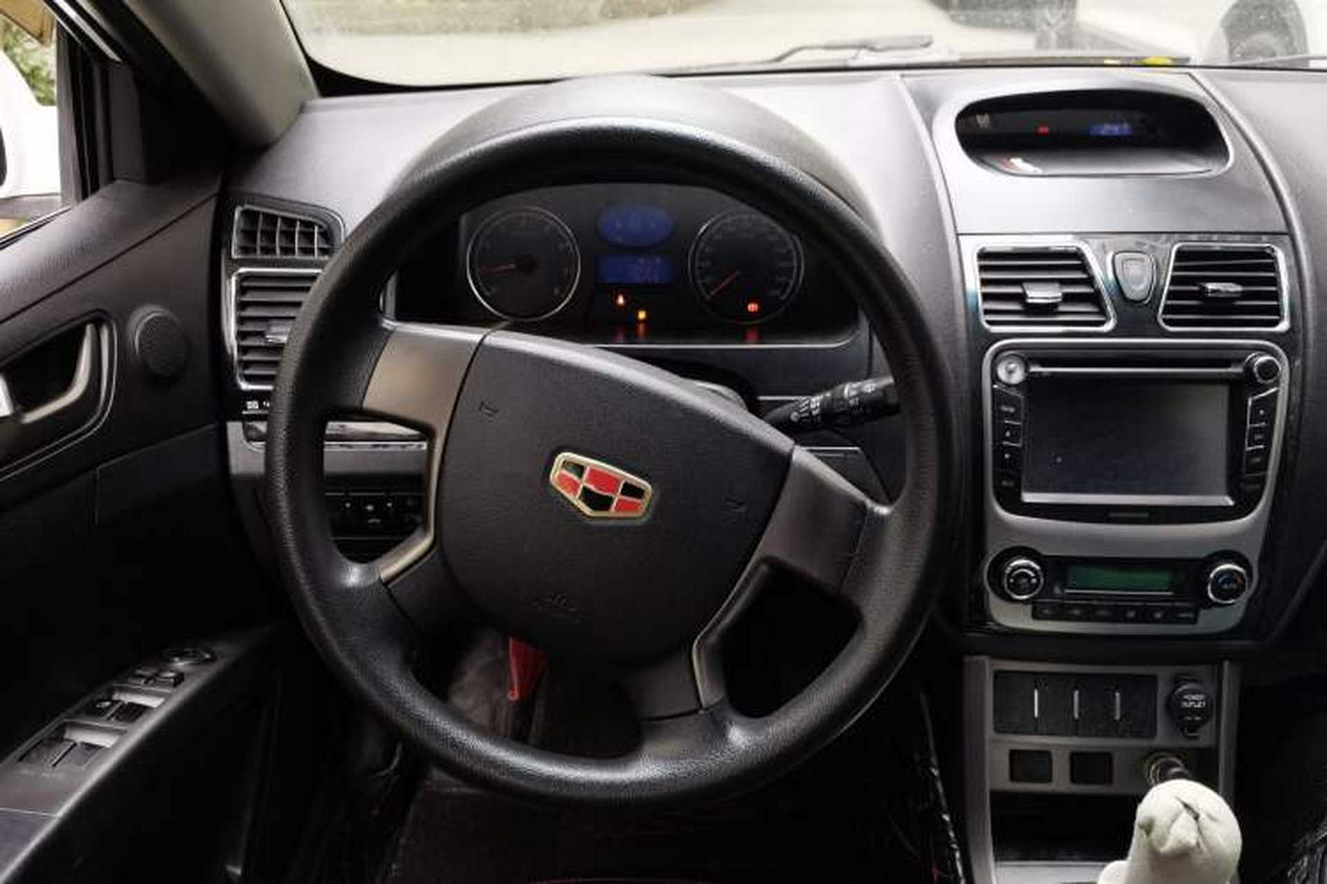 Used Geely Auto Classic Emgrand 2013 Hatchback 1.5L Manual Elite Model Steering Wheel