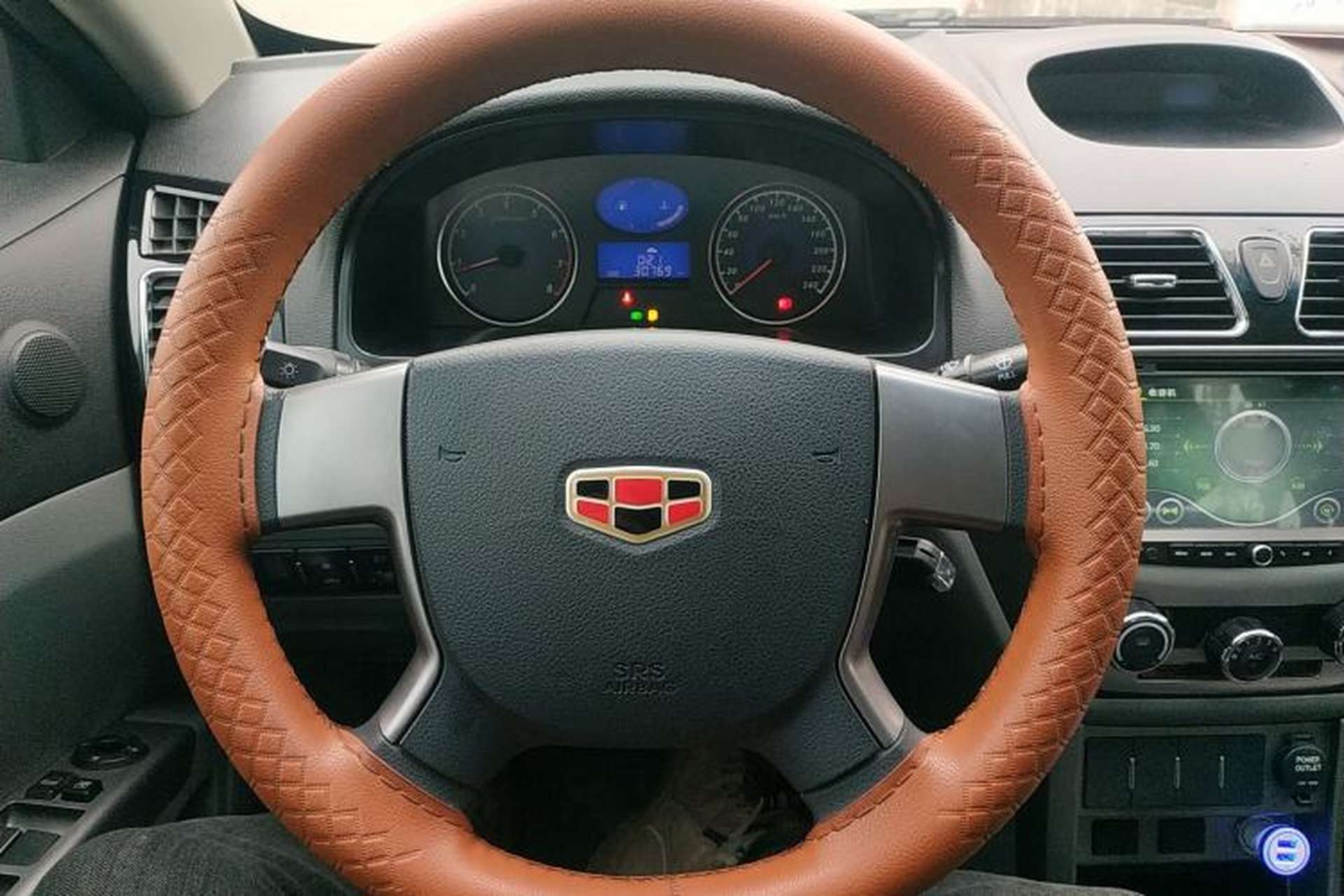 Used Geely Auto Classic Emgrand 2013 Sedan 1.5L Manual Entry-Level Model Steering Wheel