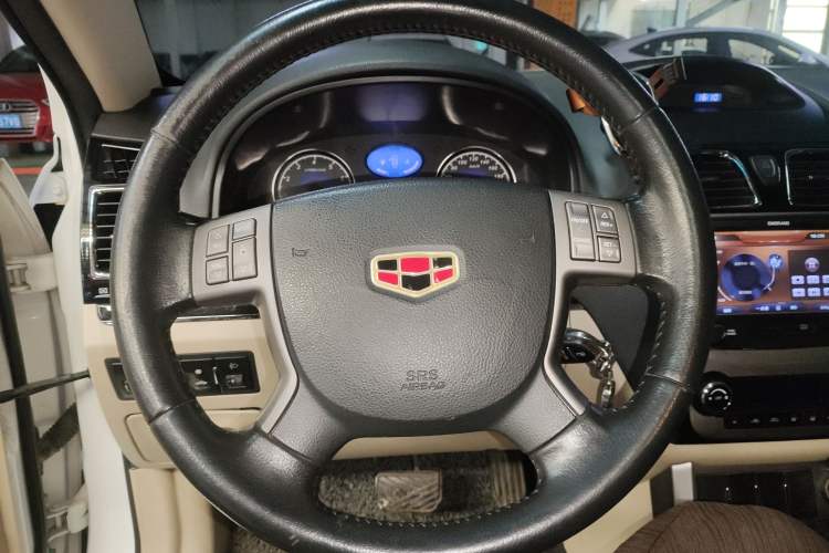 Used Geely Auto Classic Emgrand 2013 Sedan 1.8L CVT Prestige Model Steering Wheel