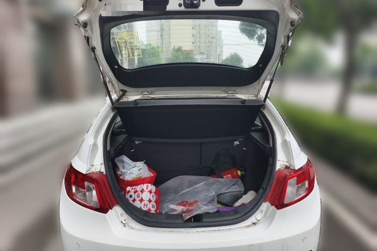 Used Geely Auto Classic Emgrand 2013 Hatchback 1.5L Manual Elite Model Trunk