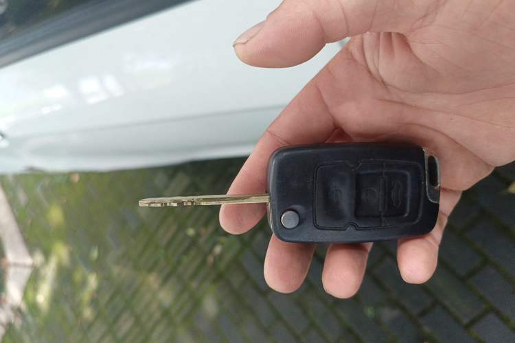 Used Geely Auto Classic Emgrand 2013 Hatchback 1.5L Manual Entry-Level Model Vehicle Key