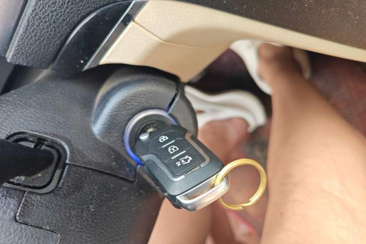 Used Geely Auto Classic Emgrand 2013 Sedan 1.8L Manual Elite Model Vehicle Key