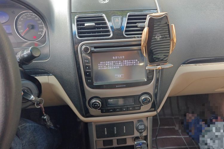 Used Geely Auto Classic Emgrand 2013 Sedan 1.5L Manual Elite Model Audio And AC Panel