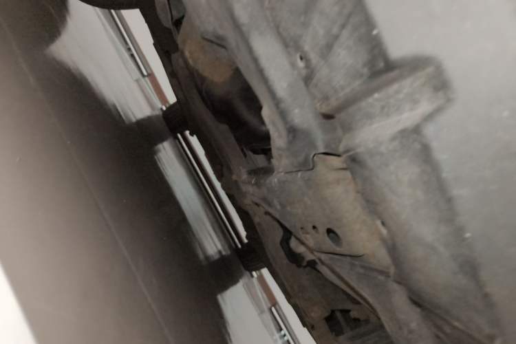 Used Geely Auto Classic Emgrand 2013 Hatchback 1.5L Manual Elite Model Chassis Front