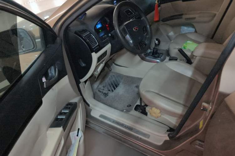 Used Geely Auto Classic Emgrand 2013 Hatchback 1.5L Manual Elite Model Driver Seat