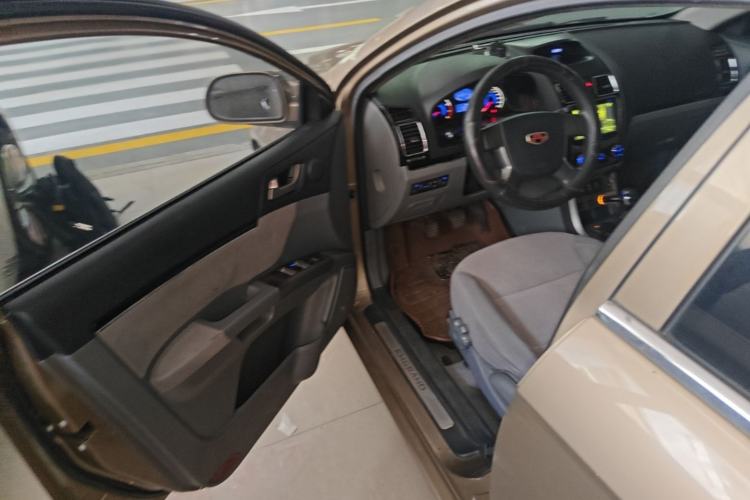 Used Geely Auto Classic Emgrand 2013 Sedan 1.5L Manual Entry-Level Model Driver Seat