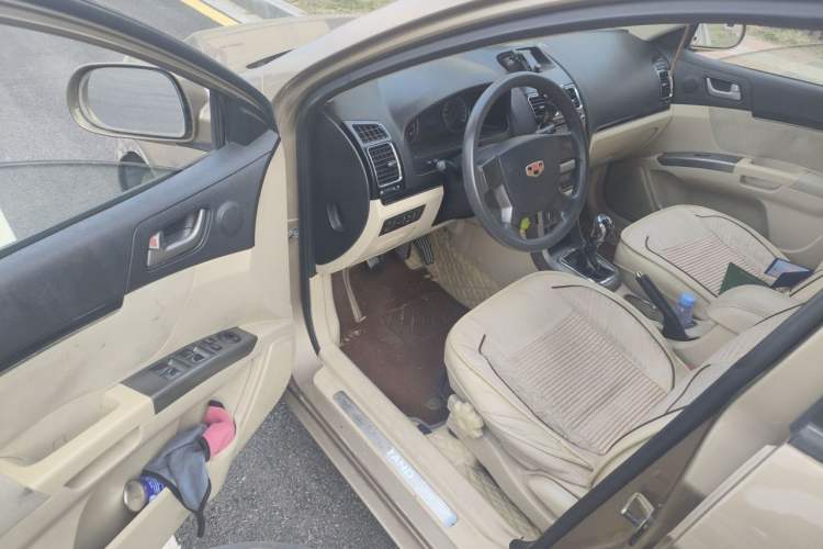 Used Geely Auto Classic Emgrand 2013 Sedan 1.5L Manual Elite Model Driver Seat