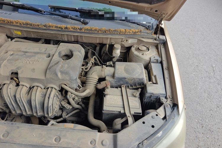 Used Geely Auto Classic Emgrand 2013 Sedan 1.5L Manual Elite Model Engine Bay Left