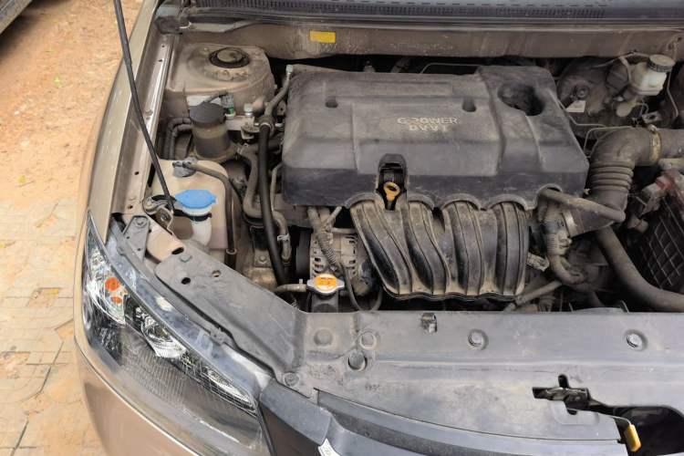 Used Geely Auto Classic Emgrand 2013 Sedan 1.8L Manual Entry-Level CNG Model Engine Bay Right