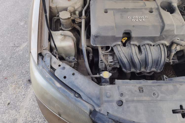 Used Geely Auto Classic Emgrand 2013 Sedan 1.5L Manual Elite Model Engine Bay Right