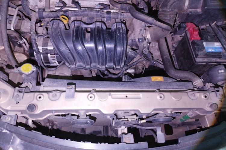 Used Geely Auto Classic Emgrand 2013 Sedan 1.5L Manual Entry-Level Model Engine Bay