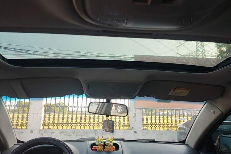 Used Geely Auto Classic Emgrand 2013 Sedan 1.5L Manual Entry-Level Model Headliner