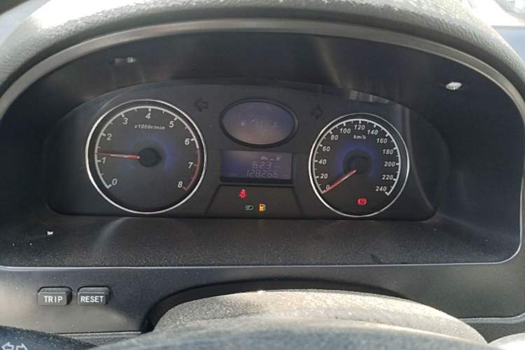 Used Geely Auto Classic Emgrand 2013 Sedan 1.5L Manual Elite Model Instrument Cluster