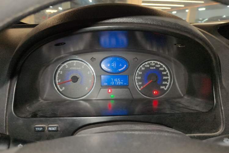 Used Geely Auto Classic Emgrand 2013 Hatchback 1.5L Manual Elite Model Instrument Cluster
