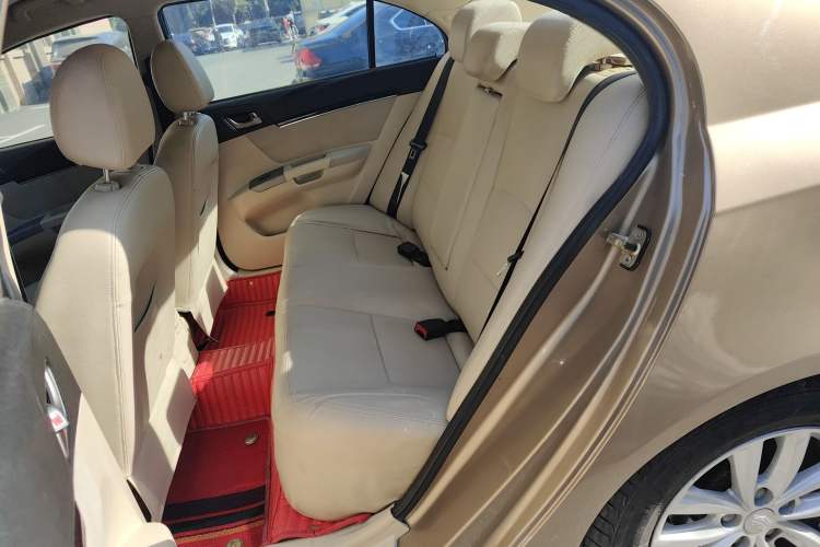 Used Geely Auto Classic Emgrand 2013 Sedan 1.5L Manual Elite Model Interior 1