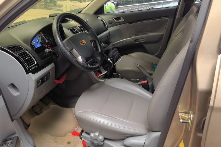 Used Geely Auto Classic Emgrand 2013 Sedan 1.8L Manual Entry-Level CNG Model Left Front Seat