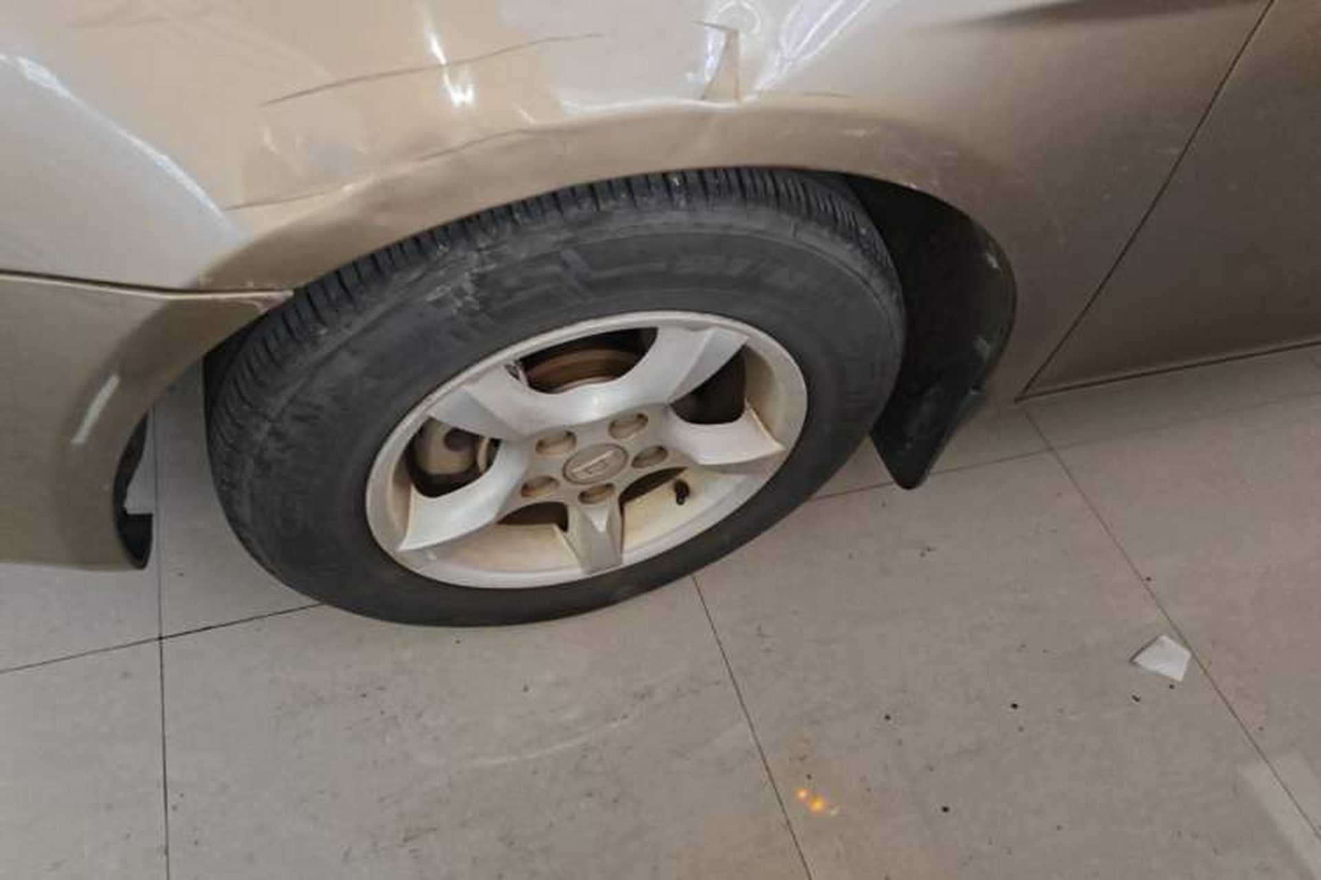 Used Geely Auto Classic Emgrand 2013 Sedan 1.5L Manual Entry-Level Model Left Front Wheel Hub