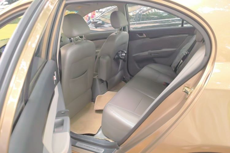 Used Geely Auto Classic Emgrand 2013 Sedan 1.8L Manual Entry-Level CNG Model Left Rear Seat