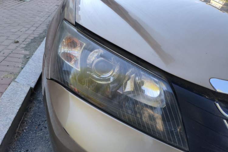 Used Geely Auto Classic Emgrand 2013 Sedan 1.5L Manual Elite Model Right Front Headlight