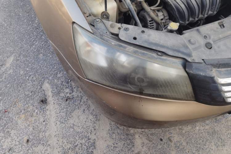 Used Geely Auto Classic Emgrand 2013 Sedan 1.5L Manual Elite Model Right Front Headlight