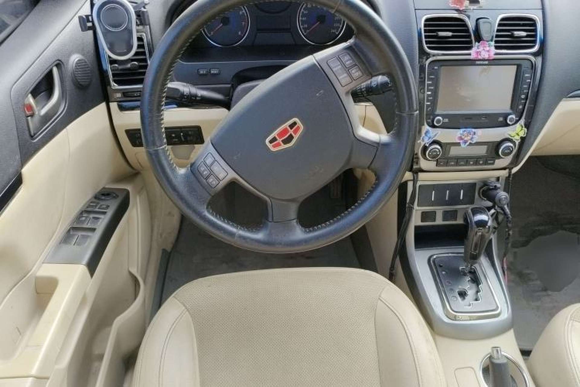 Used Geely Auto Classic Emgrand 2013 Sedan 1.8L CVT Prestige Model Steering Wheel