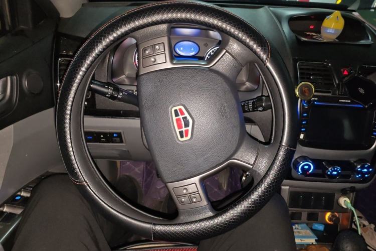 Used Geely Auto Classic Emgrand 2013 Sedan 1.5L Manual Entry-Level Model Steering Wheel