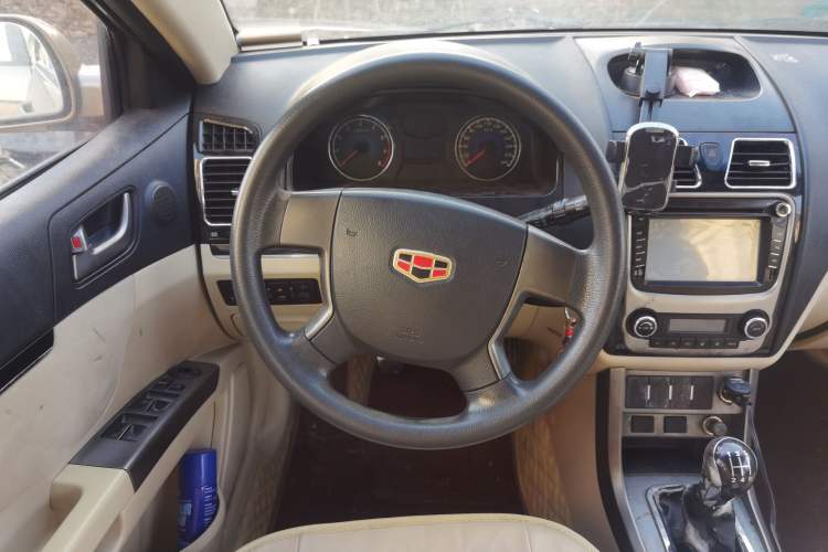 Used Geely Auto Classic Emgrand 2013 Sedan 1.5L Manual Elite Model Steering Wheel
