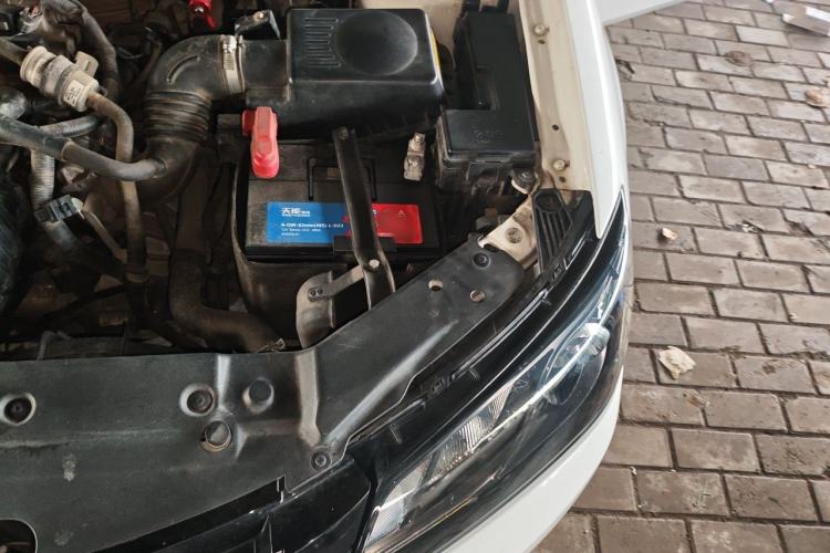 Used Geely Auto Classic Emgrand  Engine Bay Left