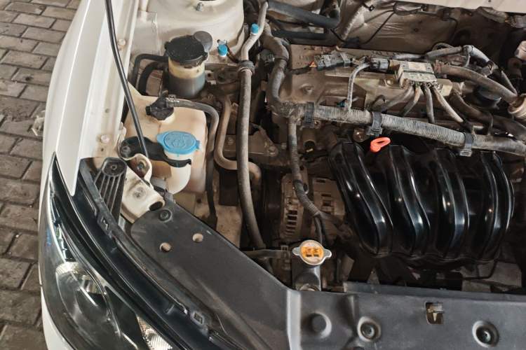 Used Geely Auto Classic Emgrand  Engine Bay Right