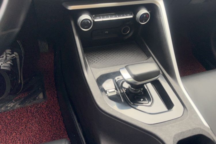 Used Geely Auto Coolray 2021 1.4T DCT Platinum Edition Gear Lever