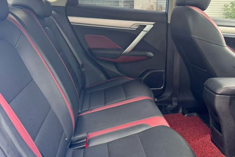 Used Geely Auto Coolray 2021 1.4T DCT Platinum Edition Interior 2