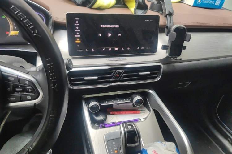 Used Geely Auto Coolray 2019 Sport Version 260T DCT Battle China VI Standard Audio And AC Panel