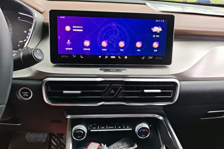 Used Geely Auto Coolray 2019 260T DCT Explorer China V Standard Audio And AC Panel